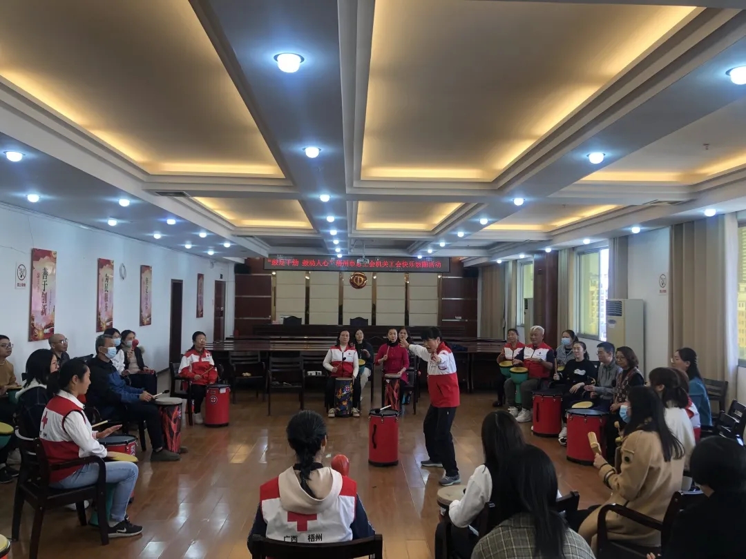 這鼓聲有魔力，讓你越聽越快樂