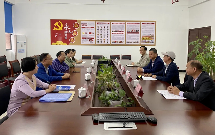 咱們主動(dòng)“跑起來(lái)”，讓職工參保“零跑腿”