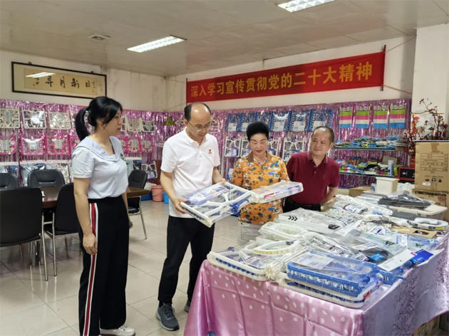 工會走基層系列（一） | 市總工會調研組到龍圩區(qū)和粵桂特別試驗區(qū)調研工會工作