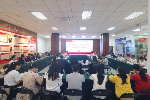 攜手共進(jìn) “工”“城”有我｜梧州市總工會(huì)、梧州市城建投資發(fā)展集團(tuán)有限公司聯(lián)合開(kāi)展主題黨日活動(dòng)