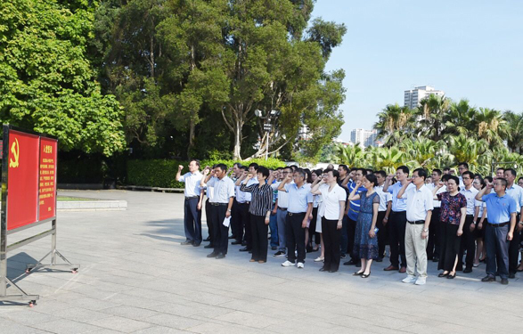 自治區(qū)總工會開展“不忘初心、牢記使命”革命傳統(tǒng)教育活動