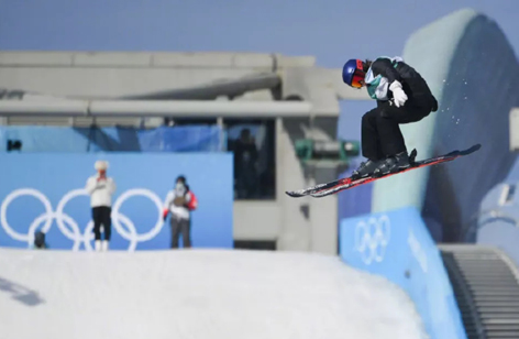 谷愛凌比賽的首鋼園到底是個什么園？中國工人同它一起完成“火”到“冰”的轉(zhuǎn)變