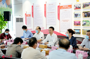 聚焦“三原六茶”做大做強六堡茶產(chǎn)業(yè)丨蔣連生深入梧州六堡茶企業(yè)宣傳學(xué)習黨的二十大精神